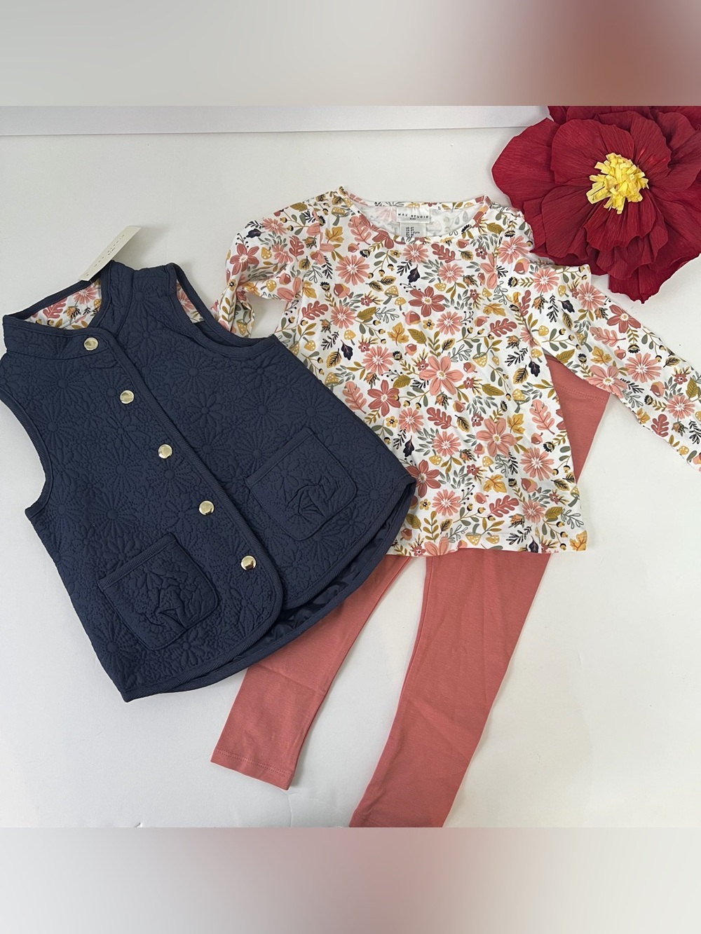 Max Studio Kids 3 Piece Set Navy Vest, Floral Long Sleeves & Coral Pants Size 2T